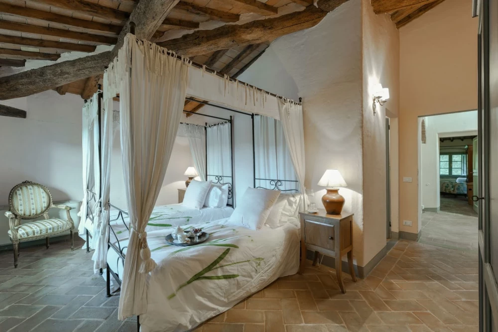 Tuscany 109