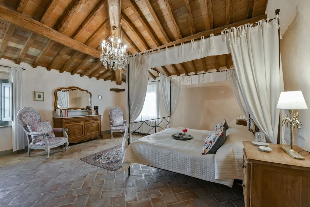 Tuscany 109