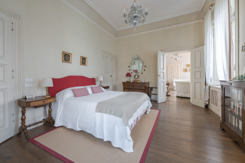 Maria - 8 Bed