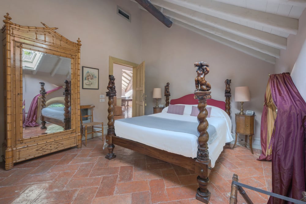 Maria - 8 Bed