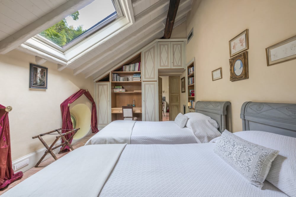 Maria - 8 Bed