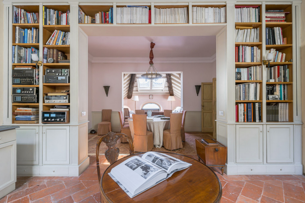 Maria - 8 Bed