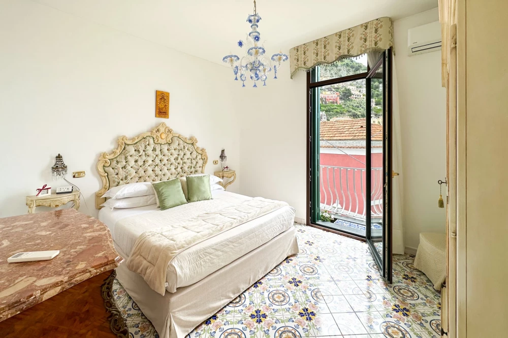 Amalfi 7