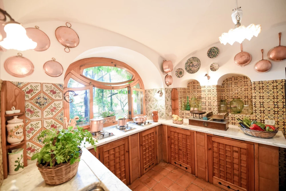 Amalfi 11