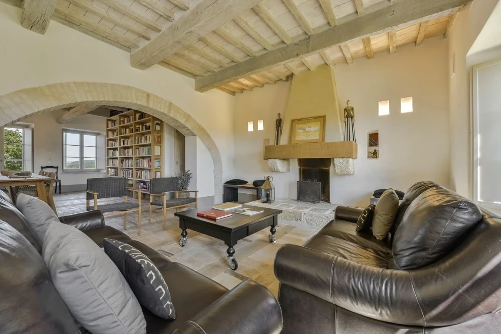 Tuscany 115