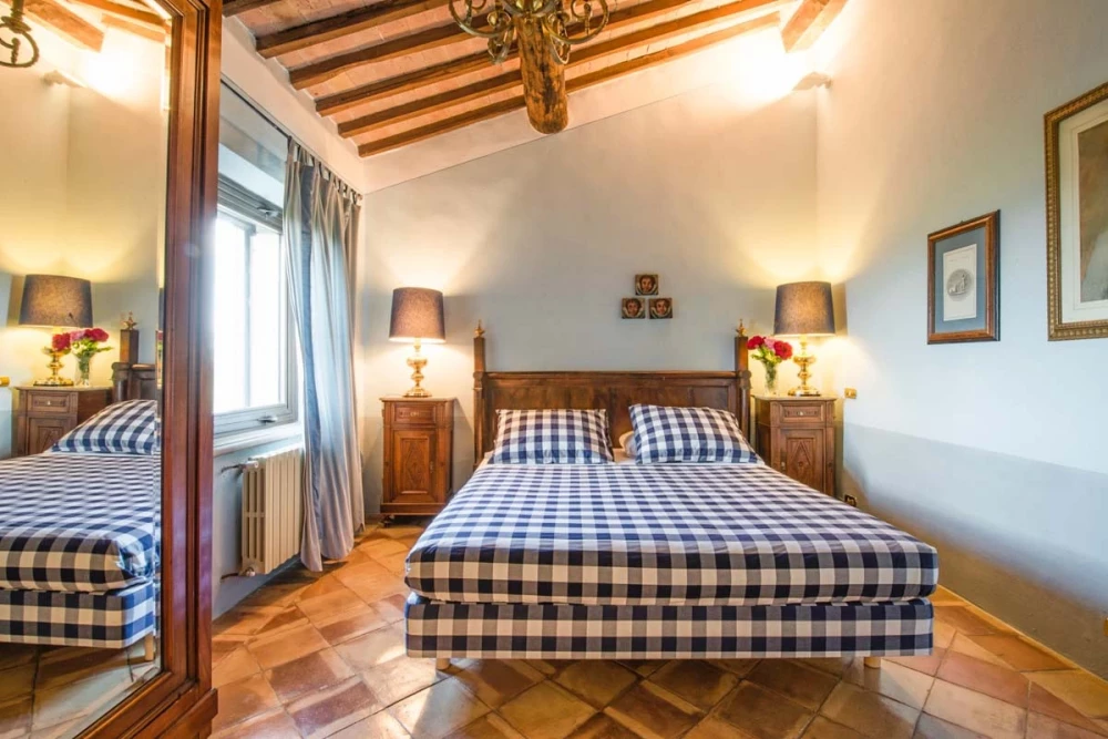 Tuscany 120