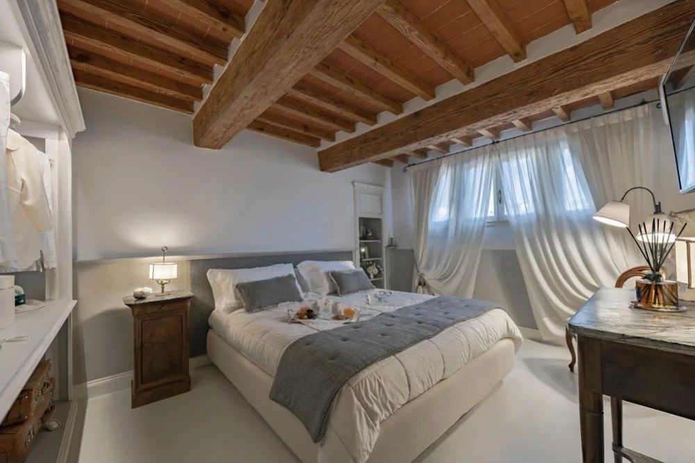 Tuscany 114