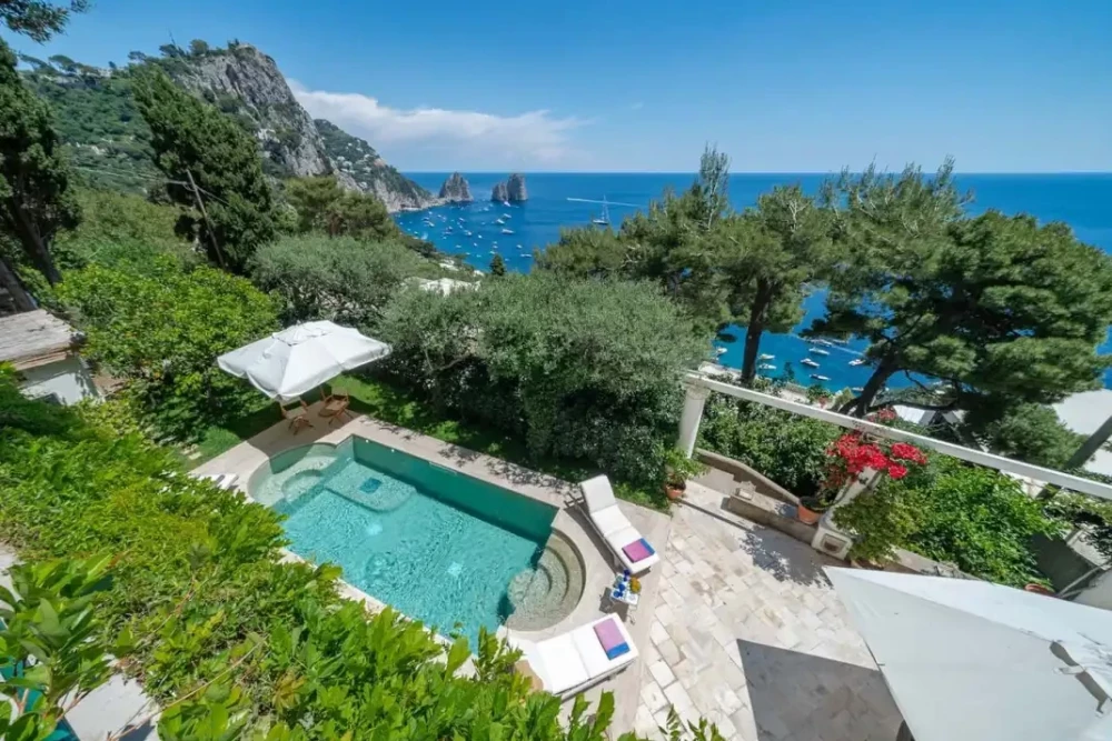 Capri 3
