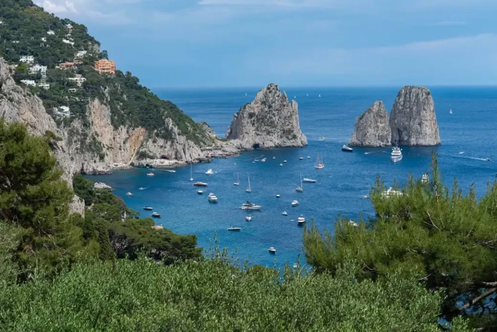 Capri 3