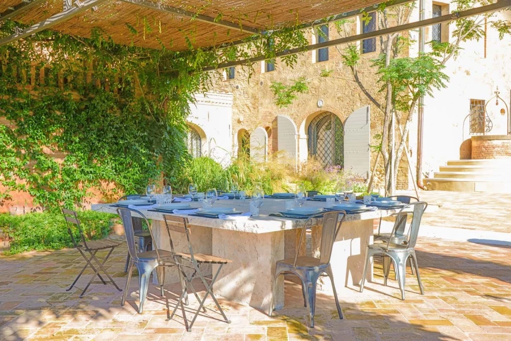 Tuscany 102