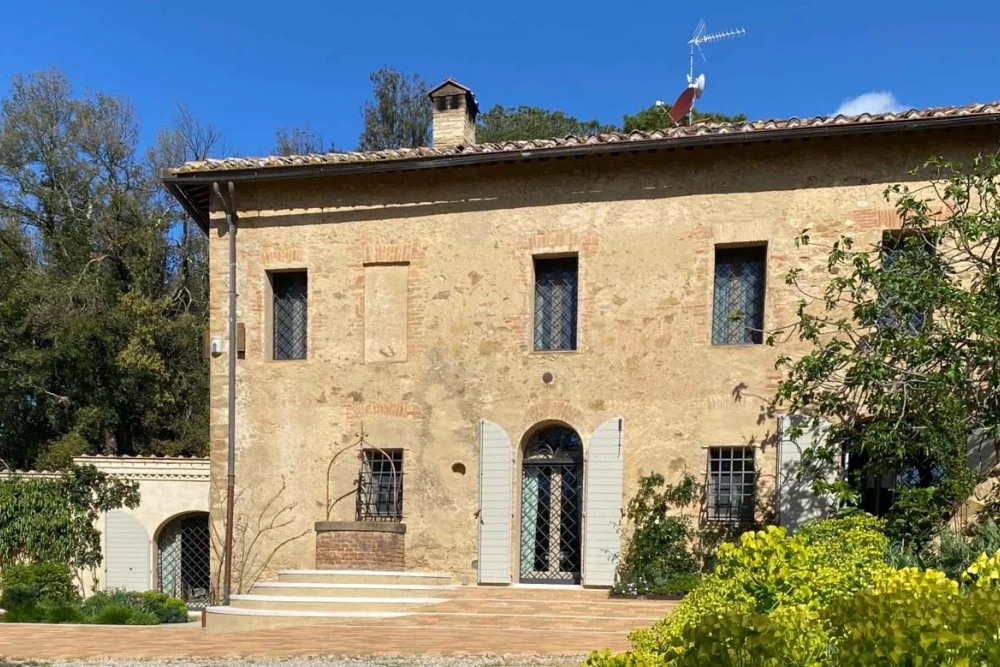 Tuscany 102