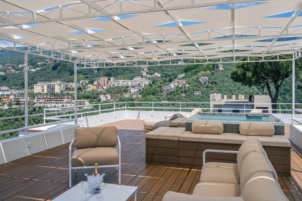 Sorrento 18