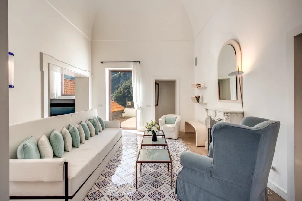 Amalfi 9