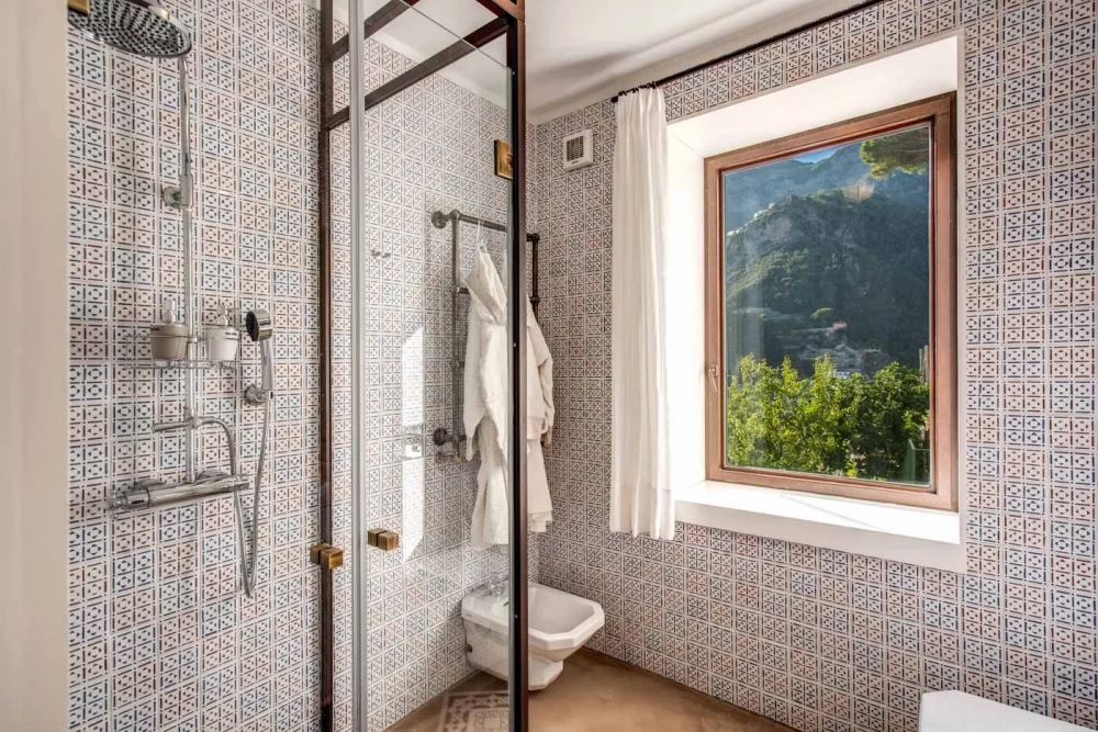 Amalfi 9