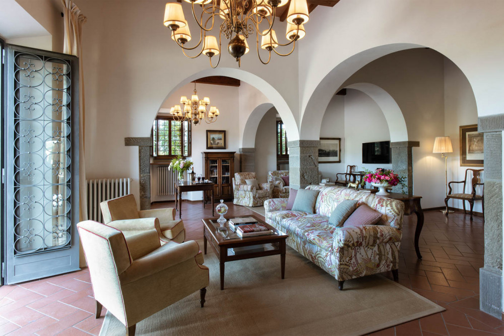 Adorna - 8 Bed
