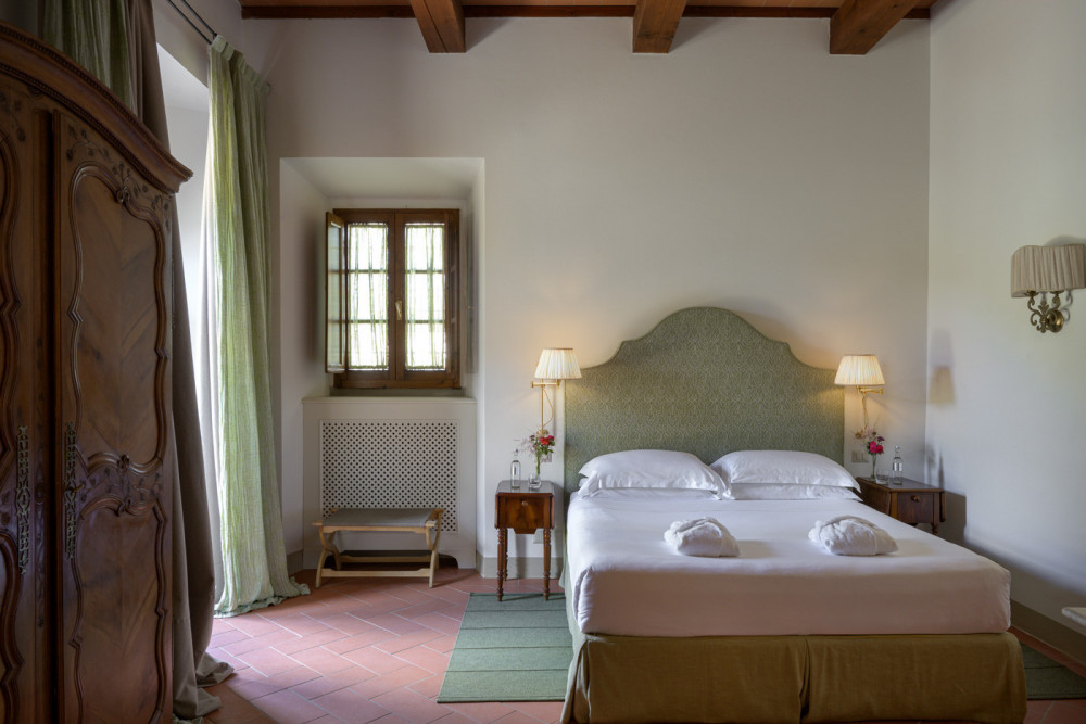 Adorna - 8 Bed