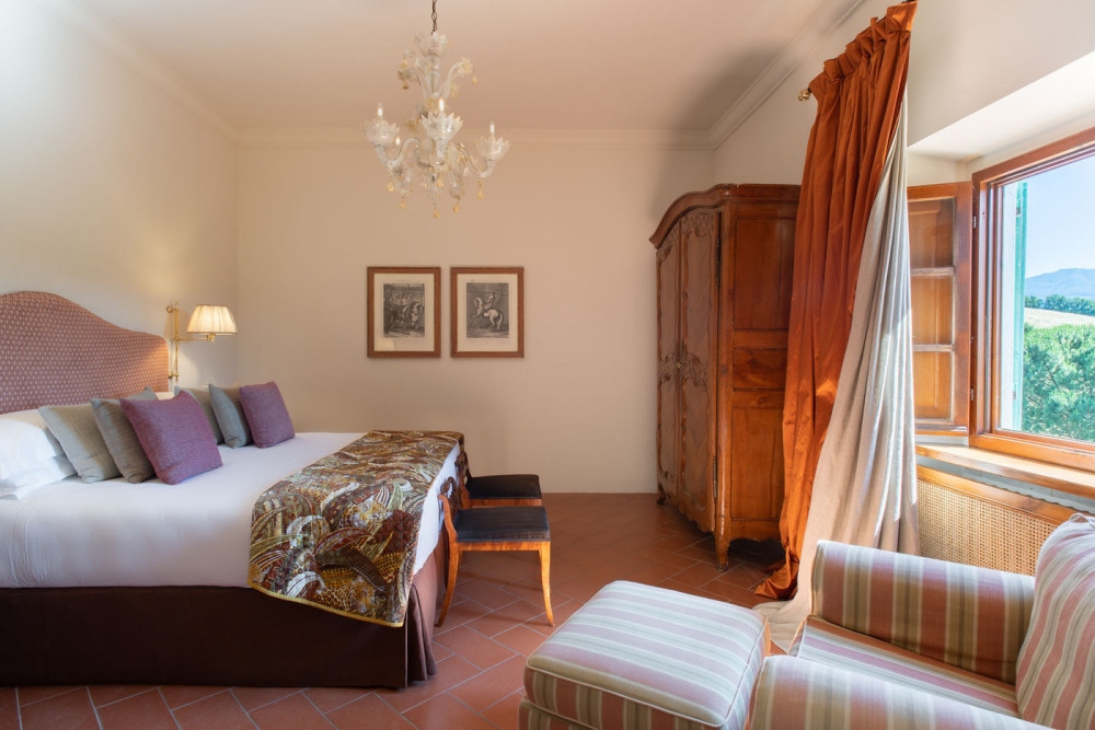 Adorna - 8 Bed