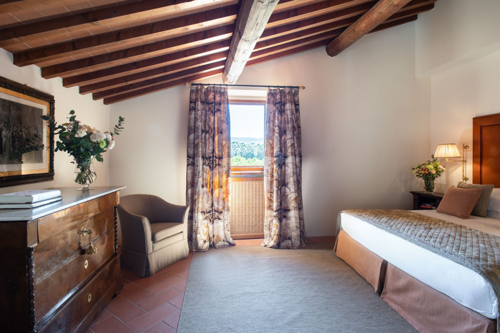 Adorna - 8 Bed
