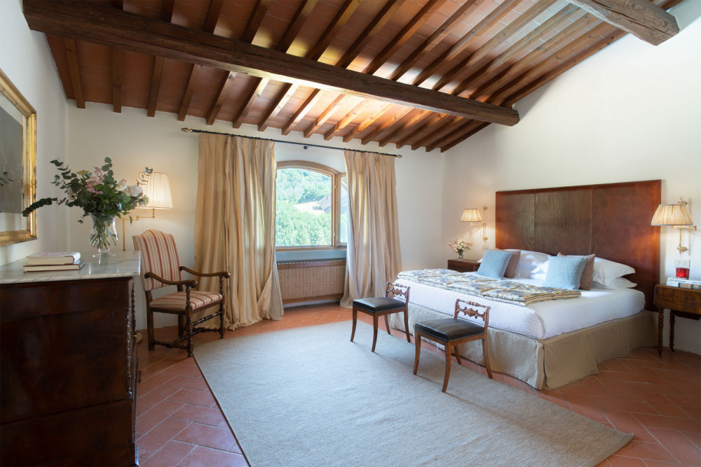 Adorna - 8 Bed