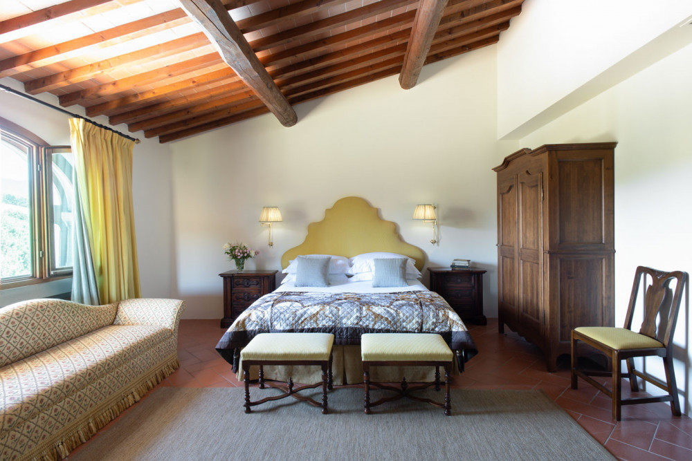 Adorna - 8 Bed