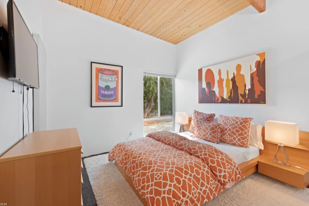 Palm Springs 76
