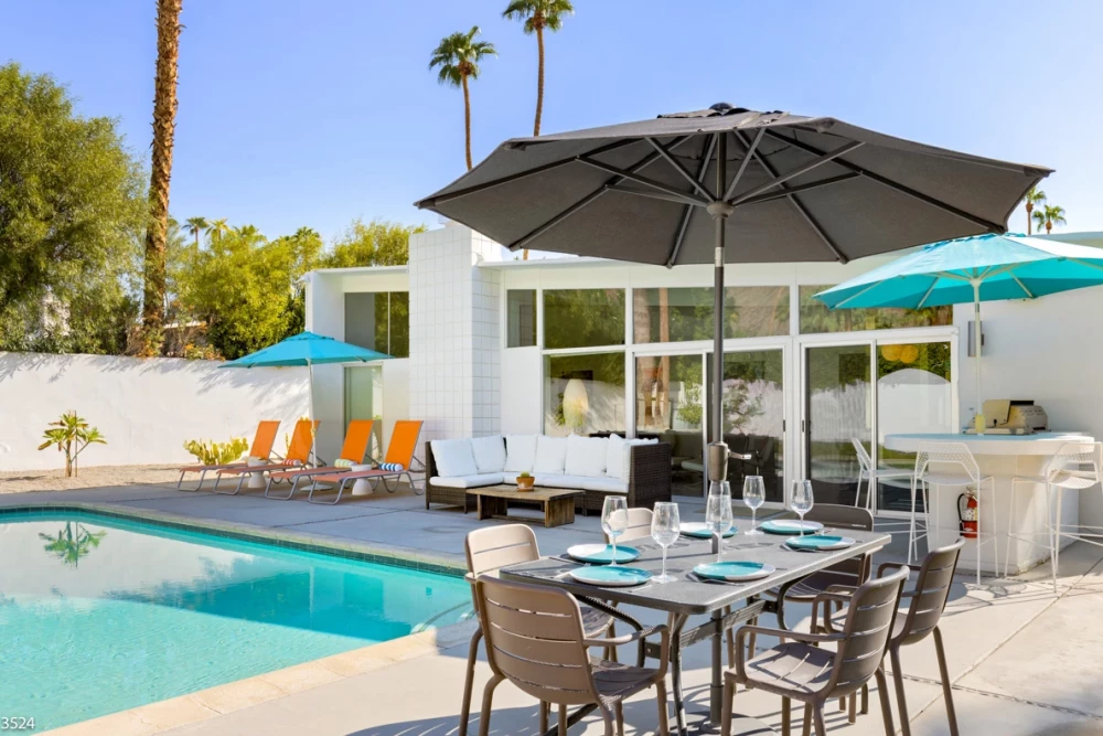 Palm Springs 76