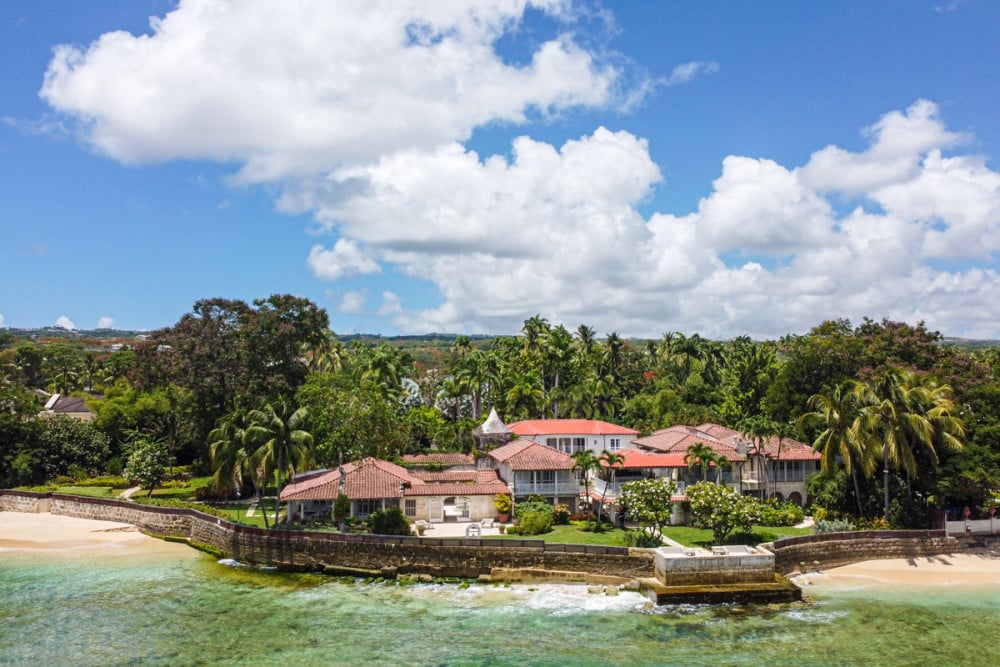 Bachelor Hall - 5-bed