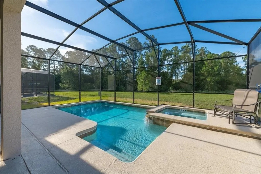 Paradise Palms Resort 123