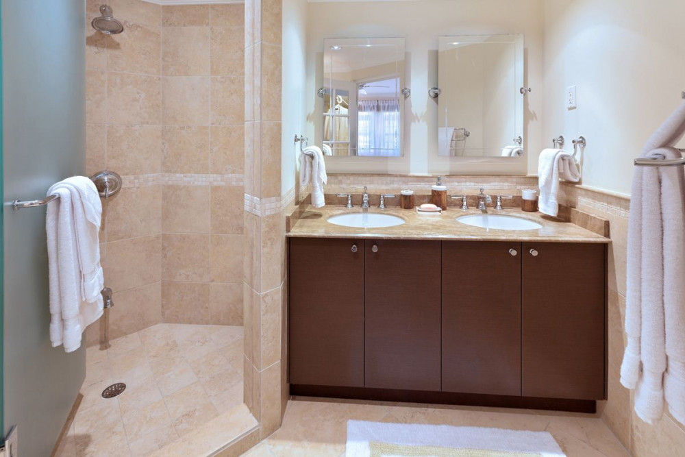 Sapphire Beach 311