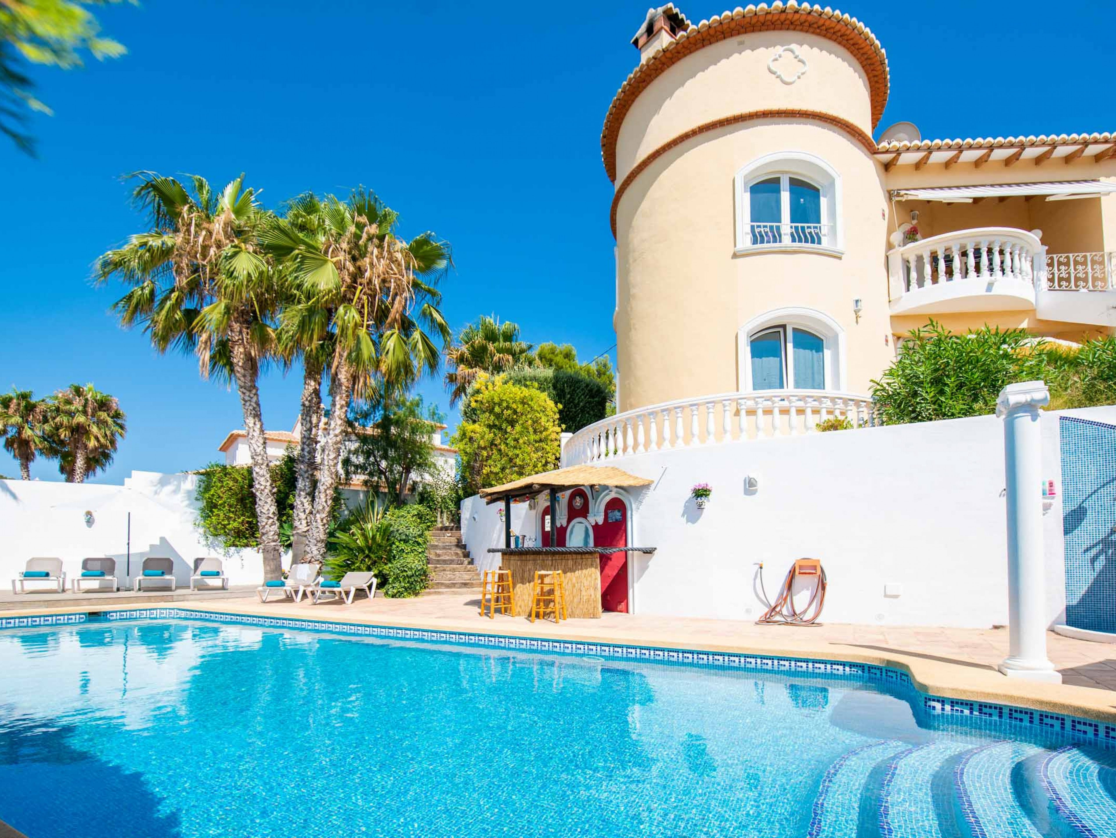 Villa Limones summer rental with pool