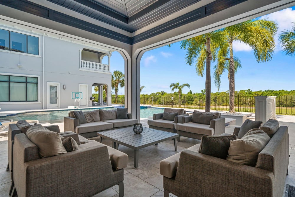 Reunion Resort 10000