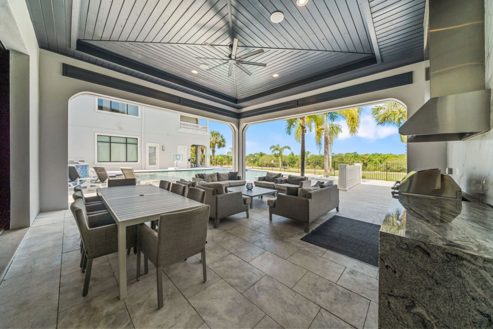 Reunion Resort 10000