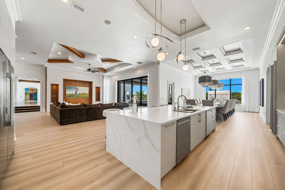 Reunion Resort 10000