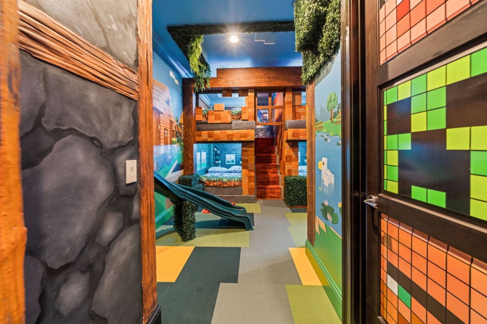 Reunion Resort 10000