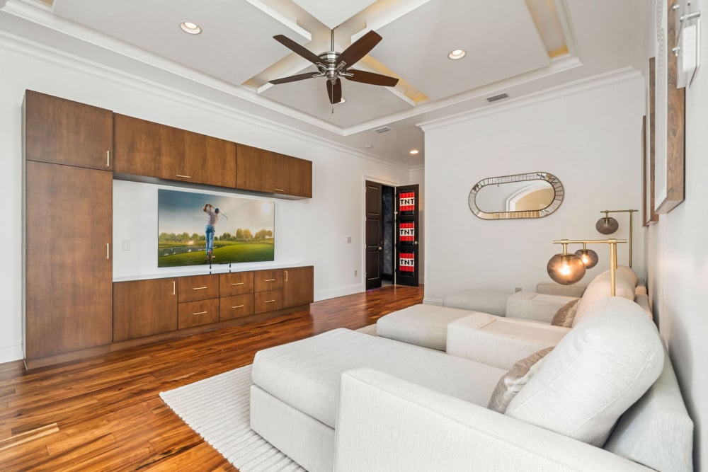 Reunion Resort 10000