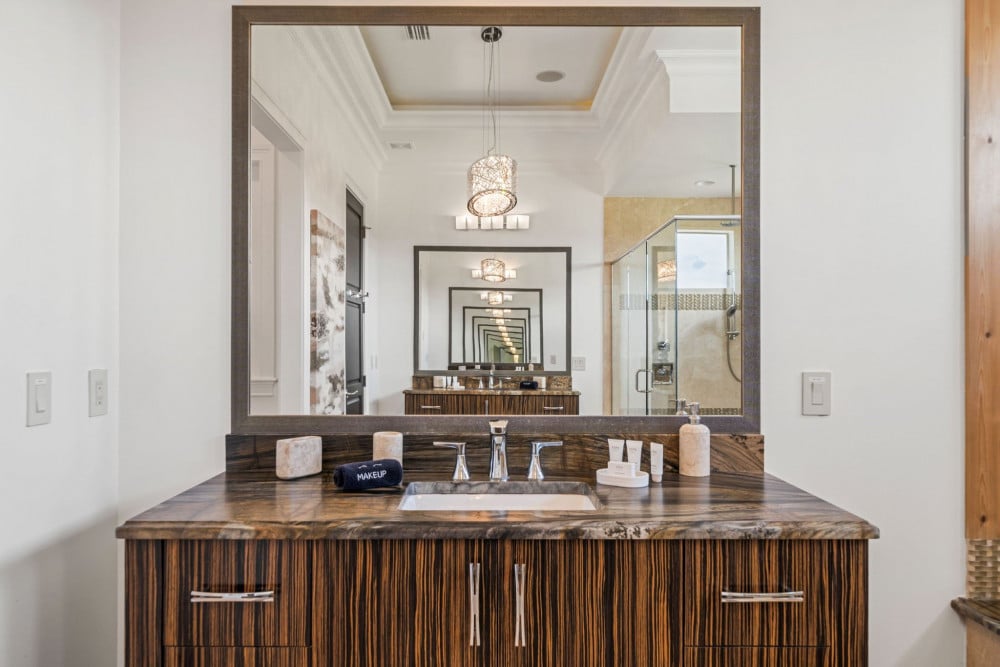 Reunion Resort 10000