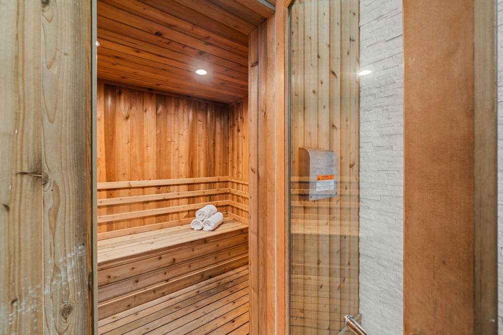 Reunion Resort 10000