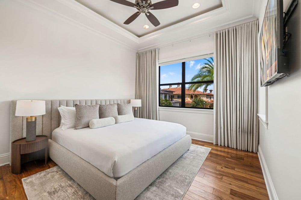 Reunion Resort 10000