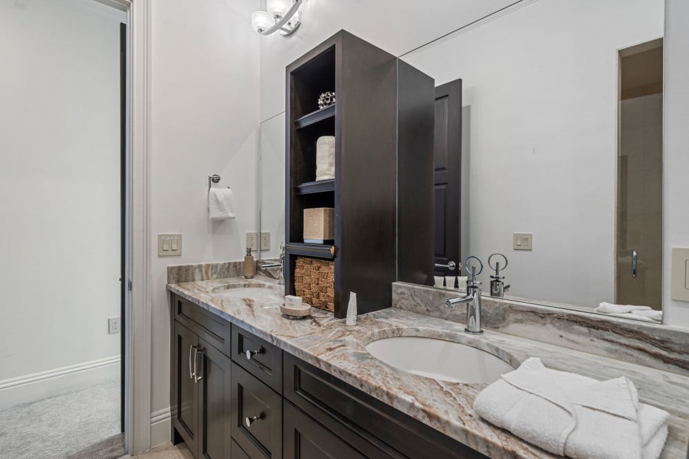 Reunion Resort 10000