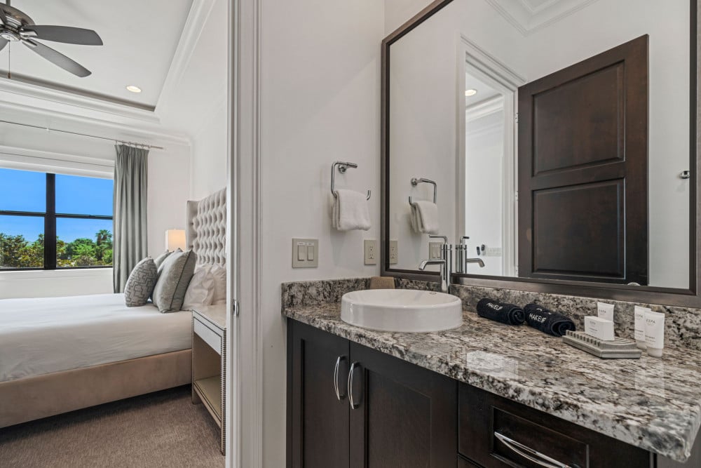 Reunion Resort 10000