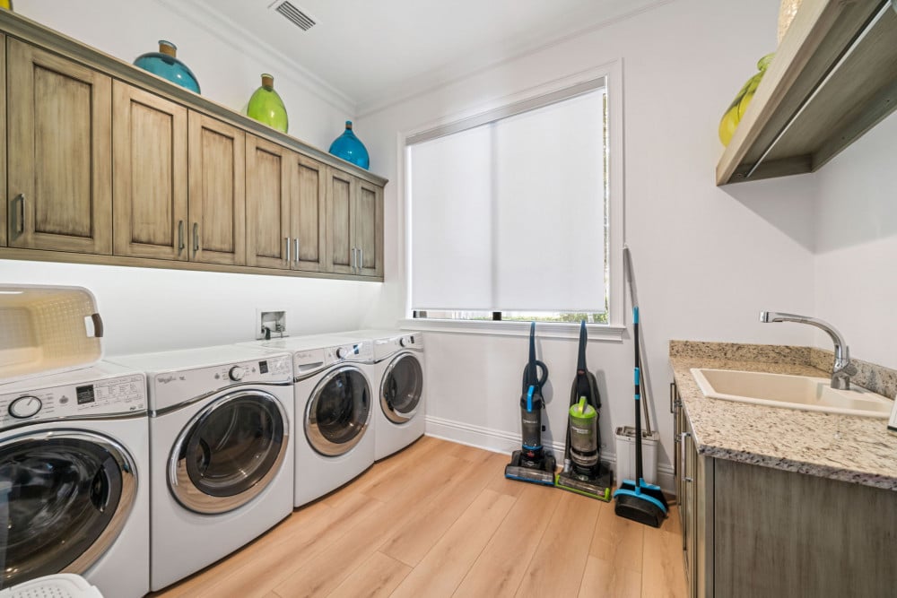 Reunion Resort 10000