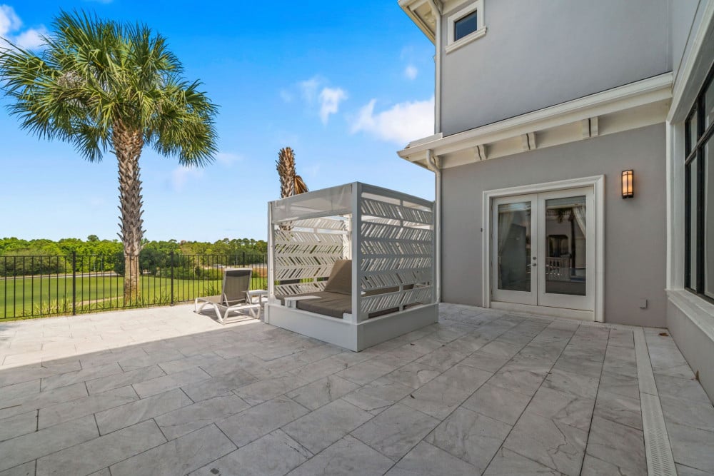 Reunion Resort 10000