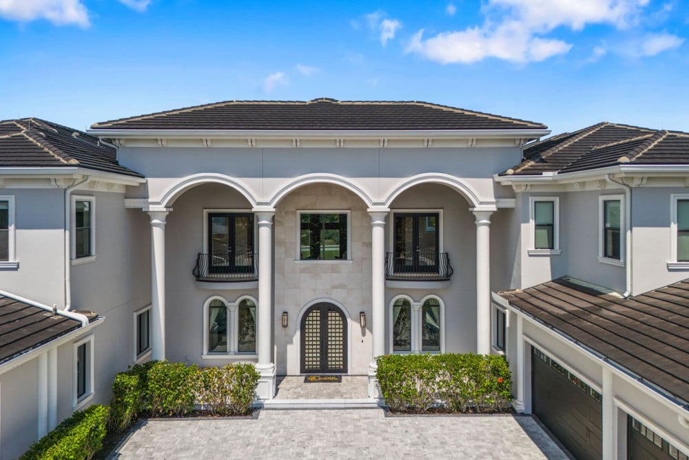 Reunion Resort 10000