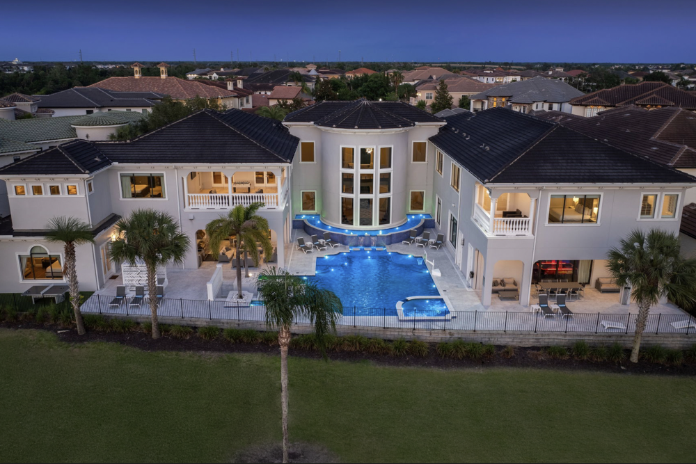 Reunion Resort 10000