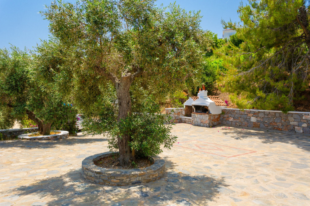 Villa Ourania