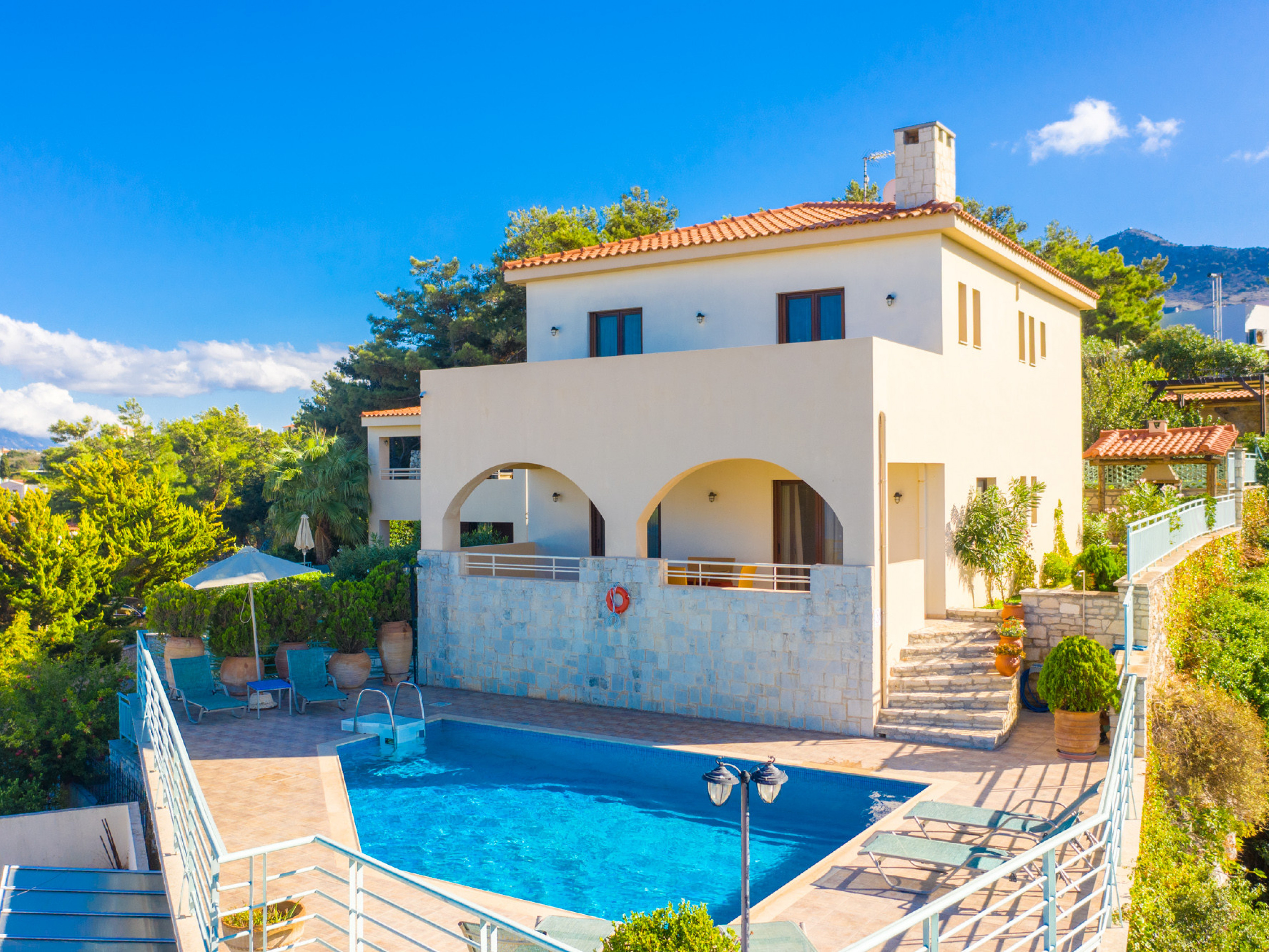 Villa Selini Crete villas with pools