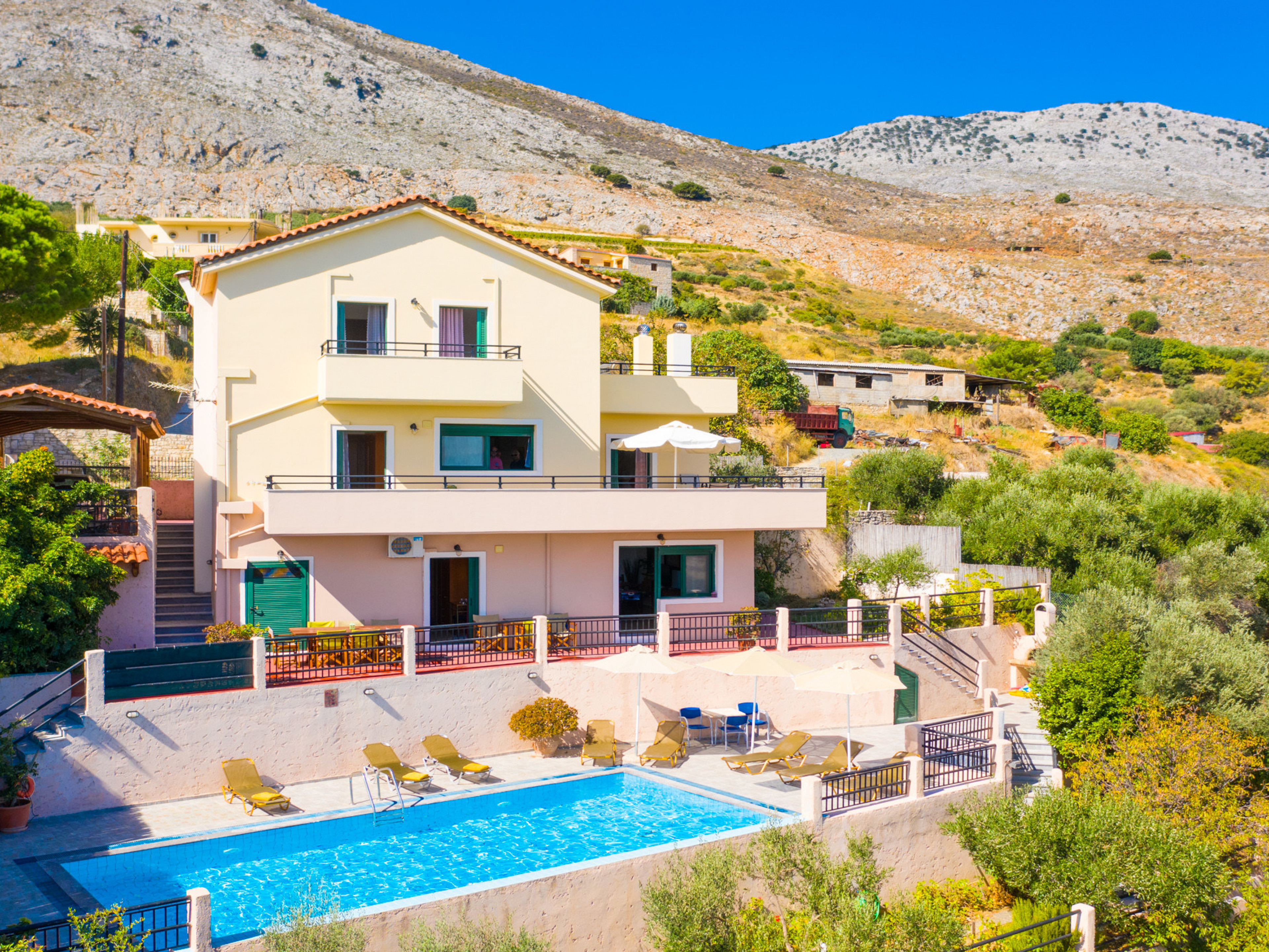 Villa Zeus Crete villa with pool