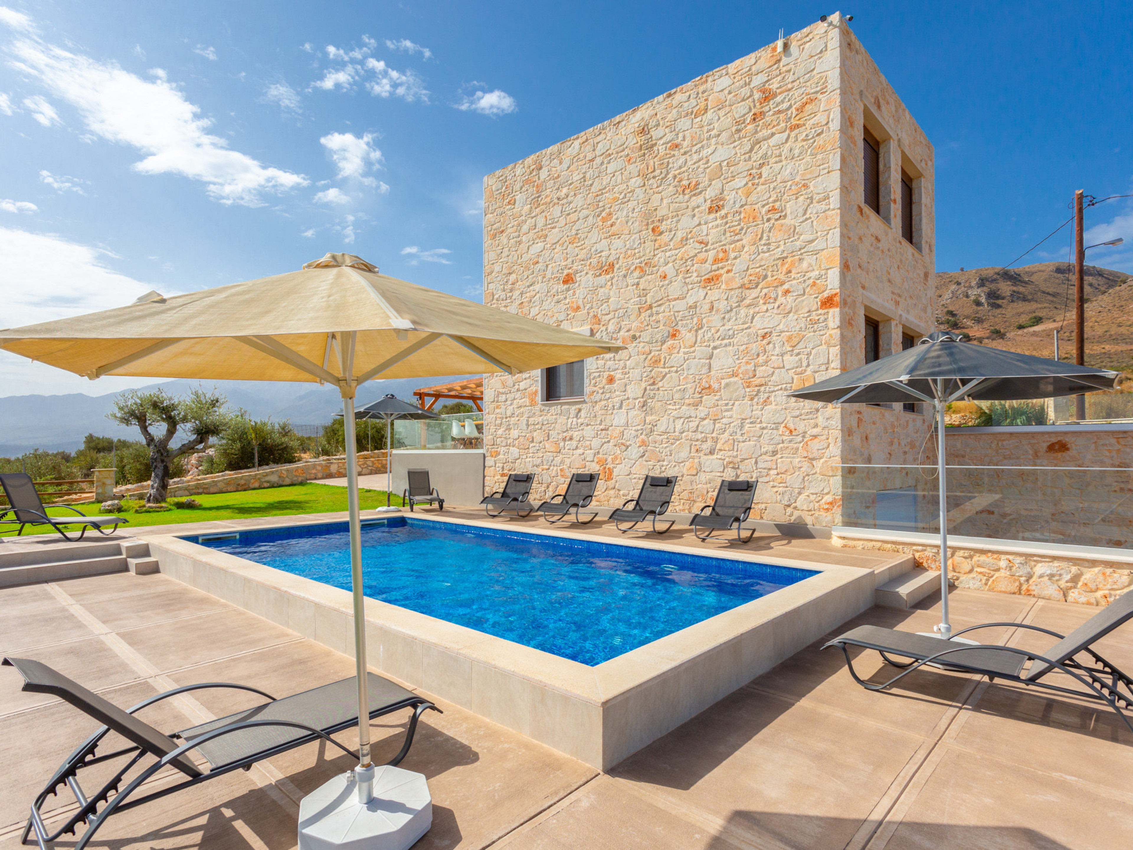 Villa Lulla Crete villas with pools