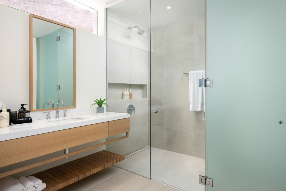 North Shore Beach Enclave Oceanfront Beach House - 3-bed