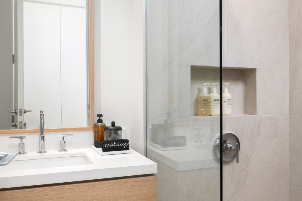 North Shore Beach Enclave Oceanfront Beach House - 3-bed